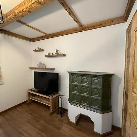 Rohrmoser Mit 1 Schlafzimmer *