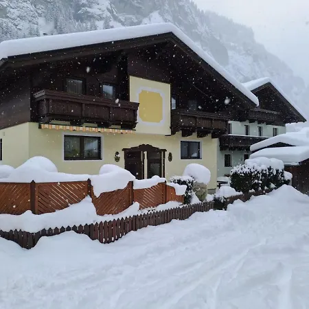 Rohrmoser Mit 1 Schlafzimmer Apartment *