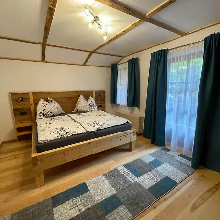 Rohrmoser Mit 1 Schlafzimmer Apartment *