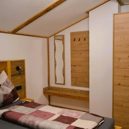 Rohrmoser Mit 1 Schlafzimmer * Hüttschlag
