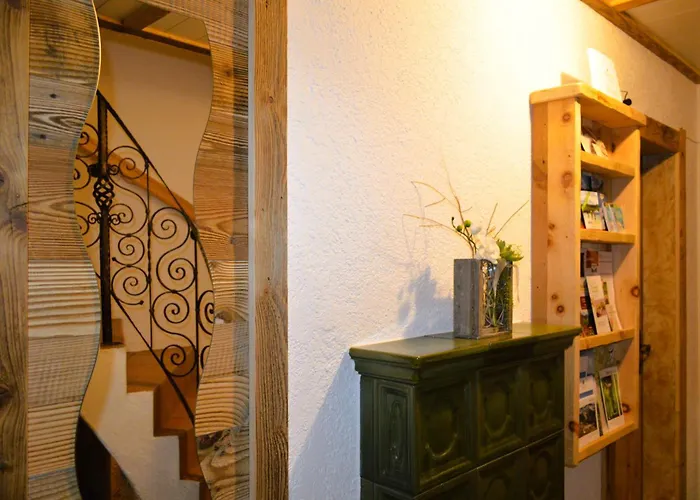 Rohrmoser Mit 1 Schlafzimmer *